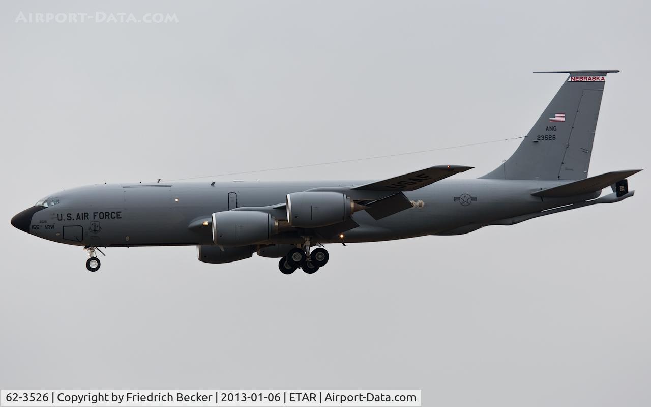 62-3526, 1962 Boeing KC-135R Stratotanker C/N 18509, on final RW26