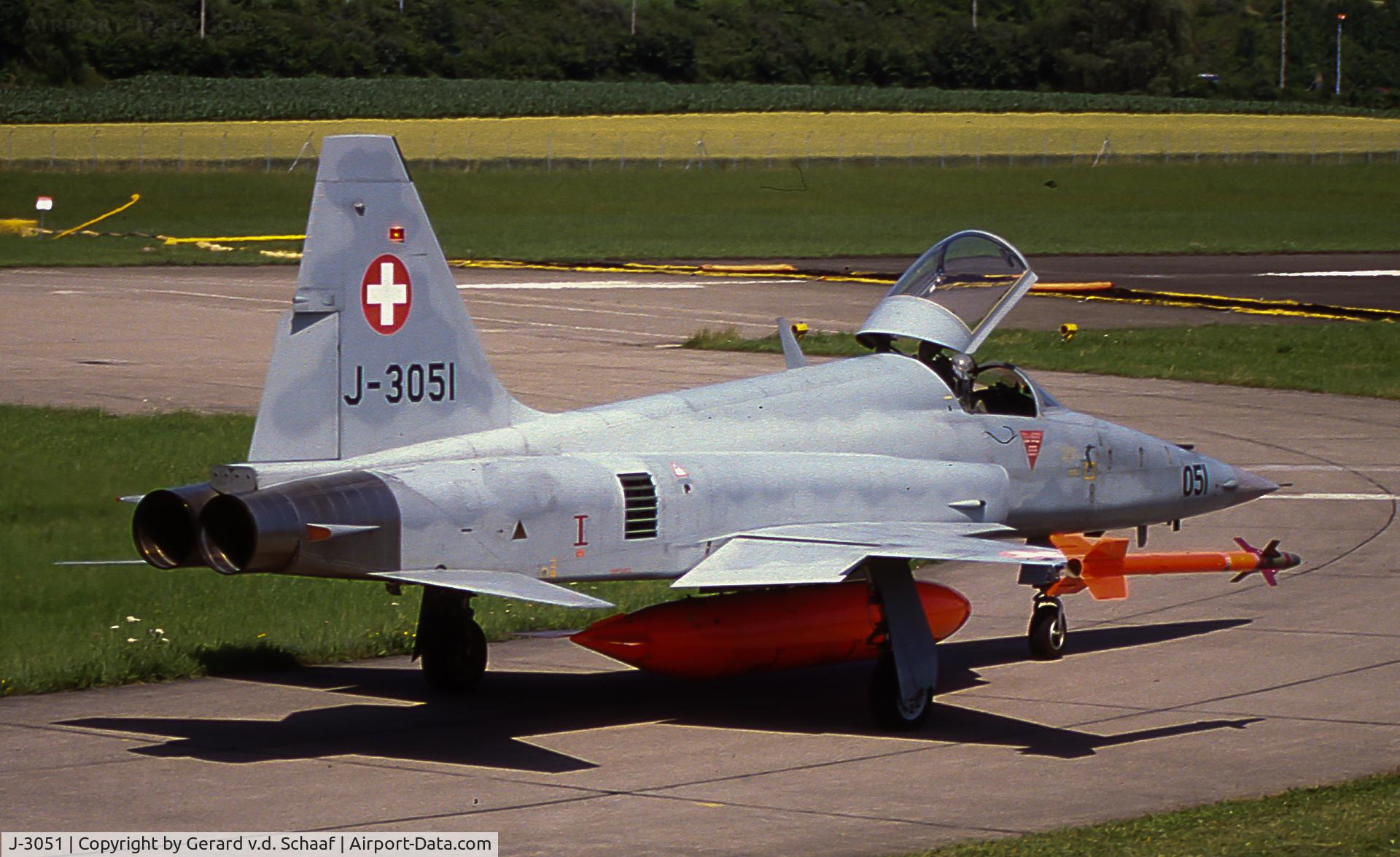 J-3051, 1976 Northrop F-5E Tiger II C/N L.1051, Taken at Dübendorf