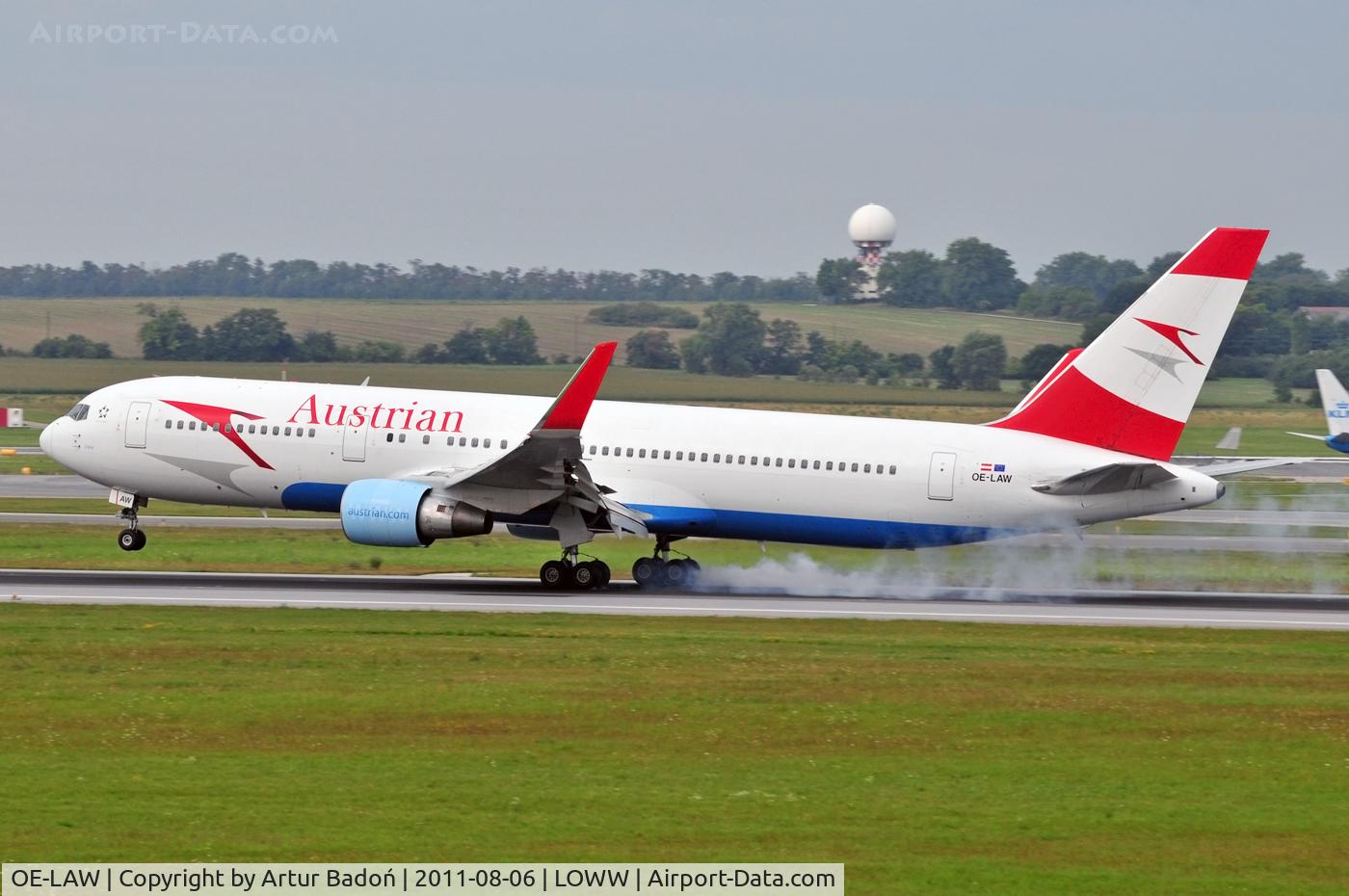 OE-LAW, 1992 Boeing 767-3Z9/ER C/N 26417, Austrian Airlines