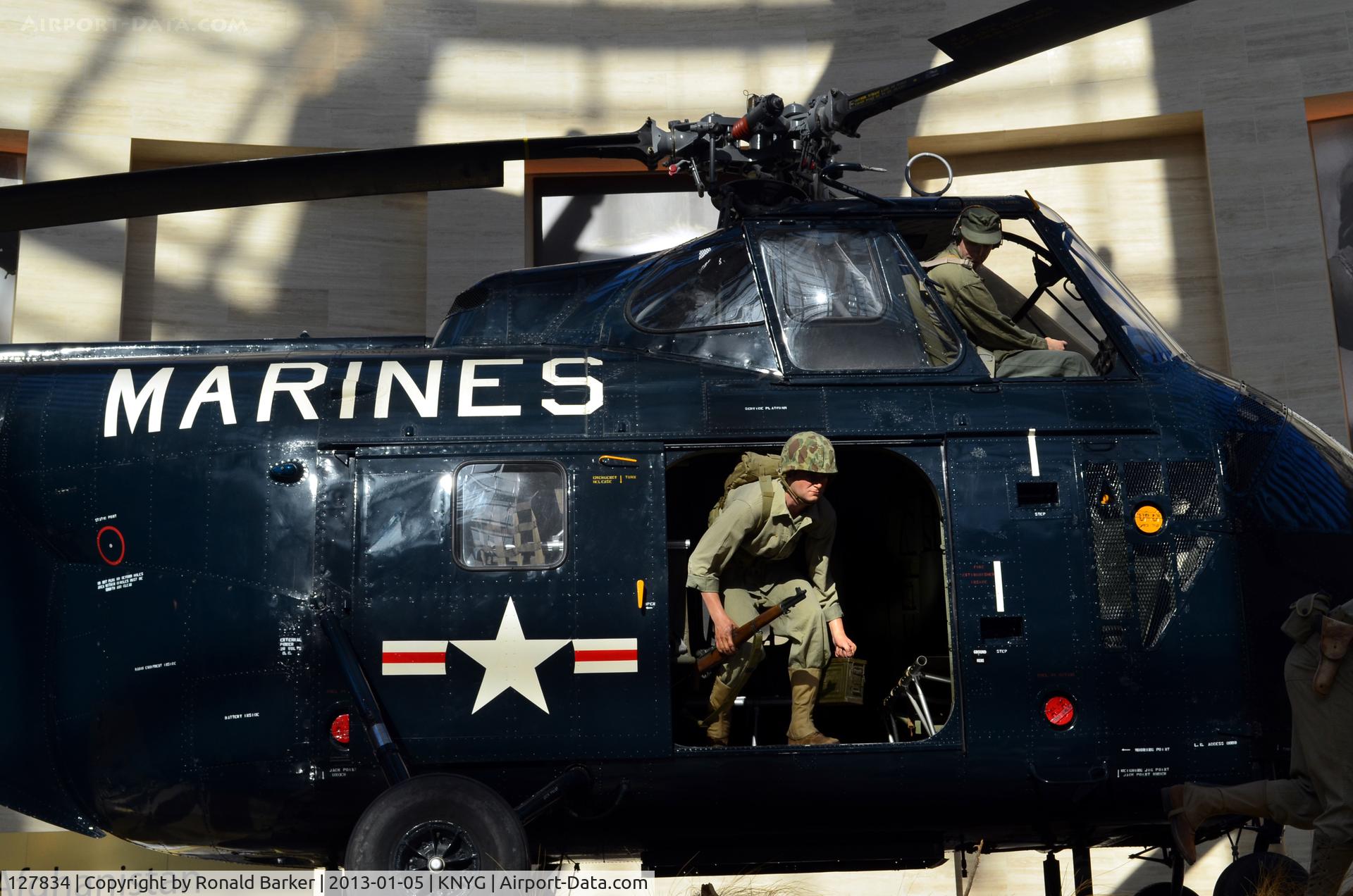 127834, Sikorsky HRS-1 C/N 55-072, USMC Museum