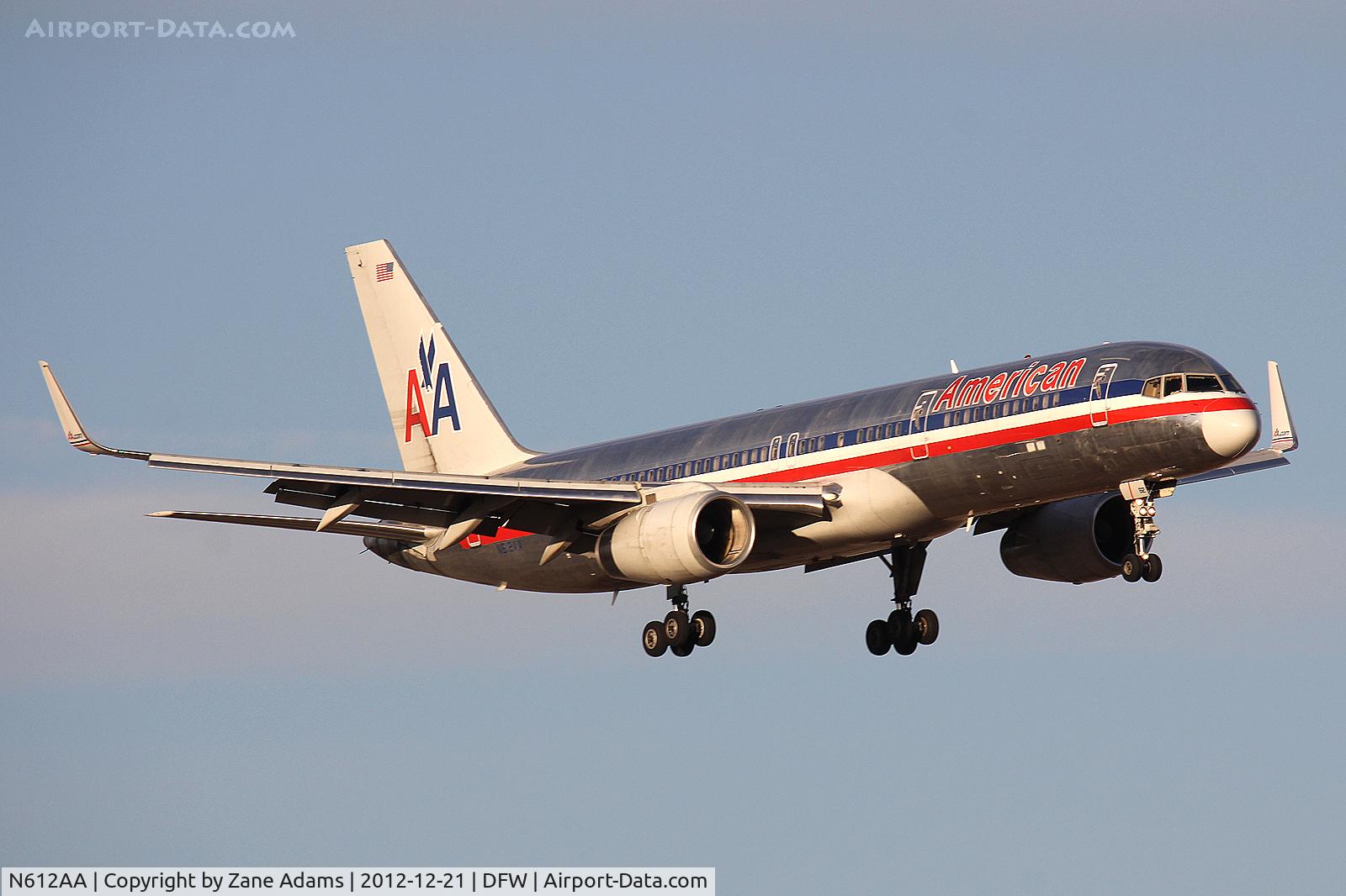N612AA, 1989 Boeing 757-223 C/N 24488, American Airlines at DFW Airport