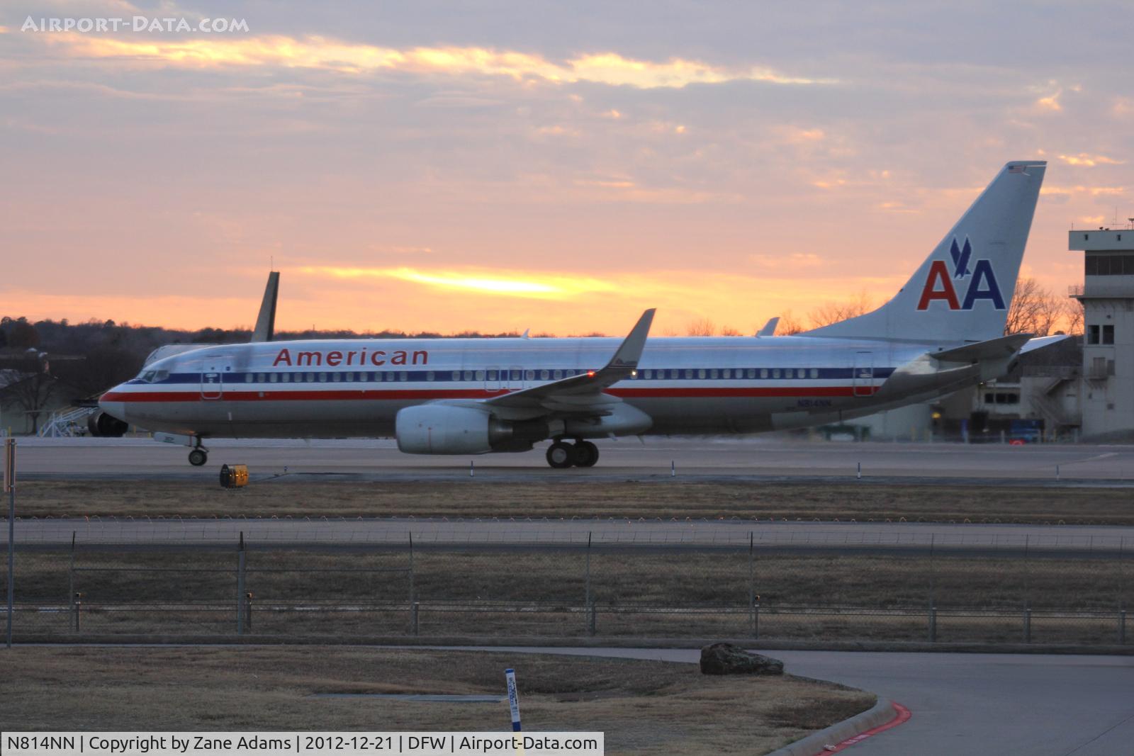 N814NN, 2009 Boeing 737-823 C/N 29562, American Airlines at DFW Airport