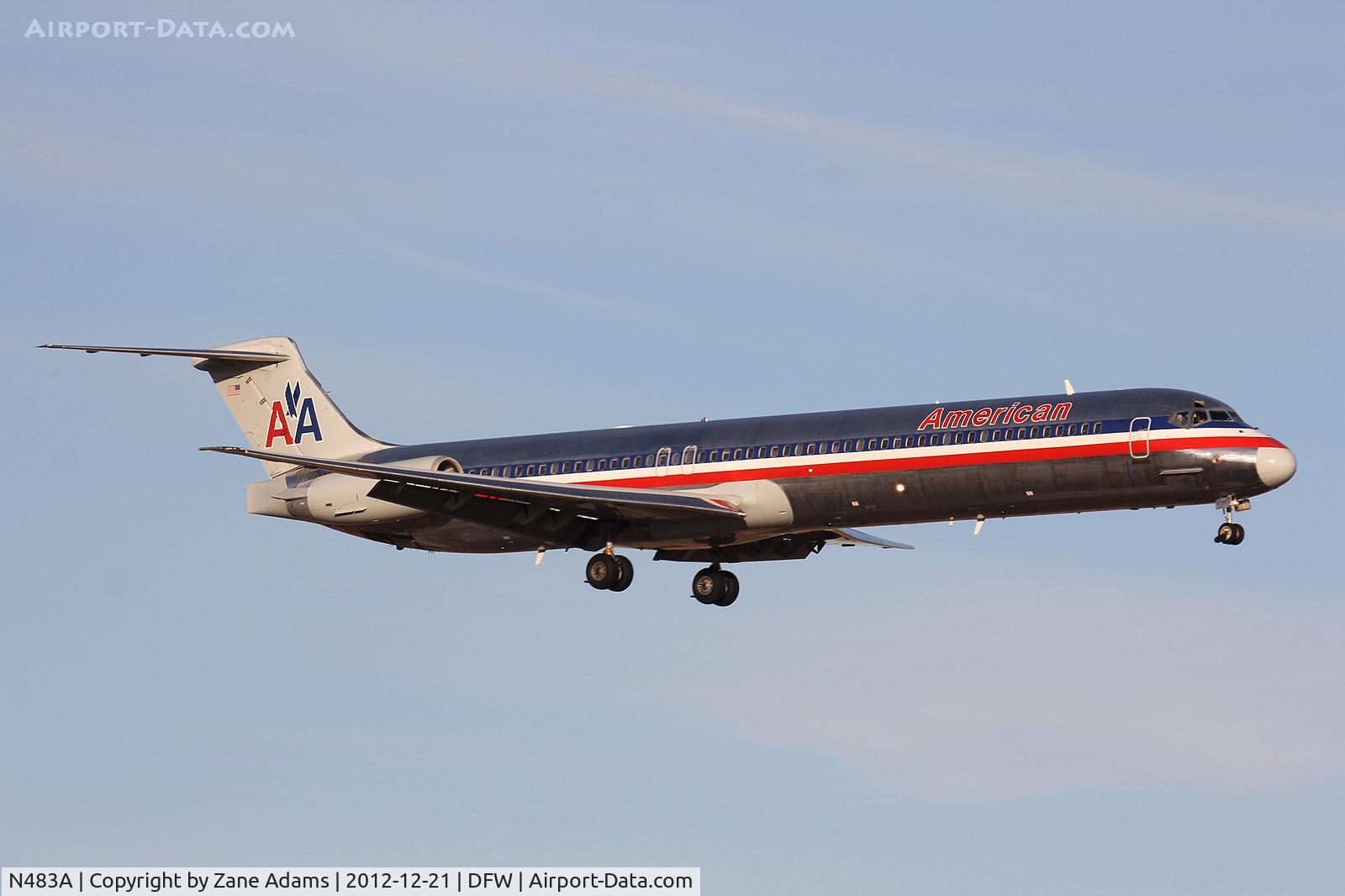 N483A, 1988 McDonnell Douglas MD-82 (DC-9-82) C/N 49676, American Airlines at DFW Airport