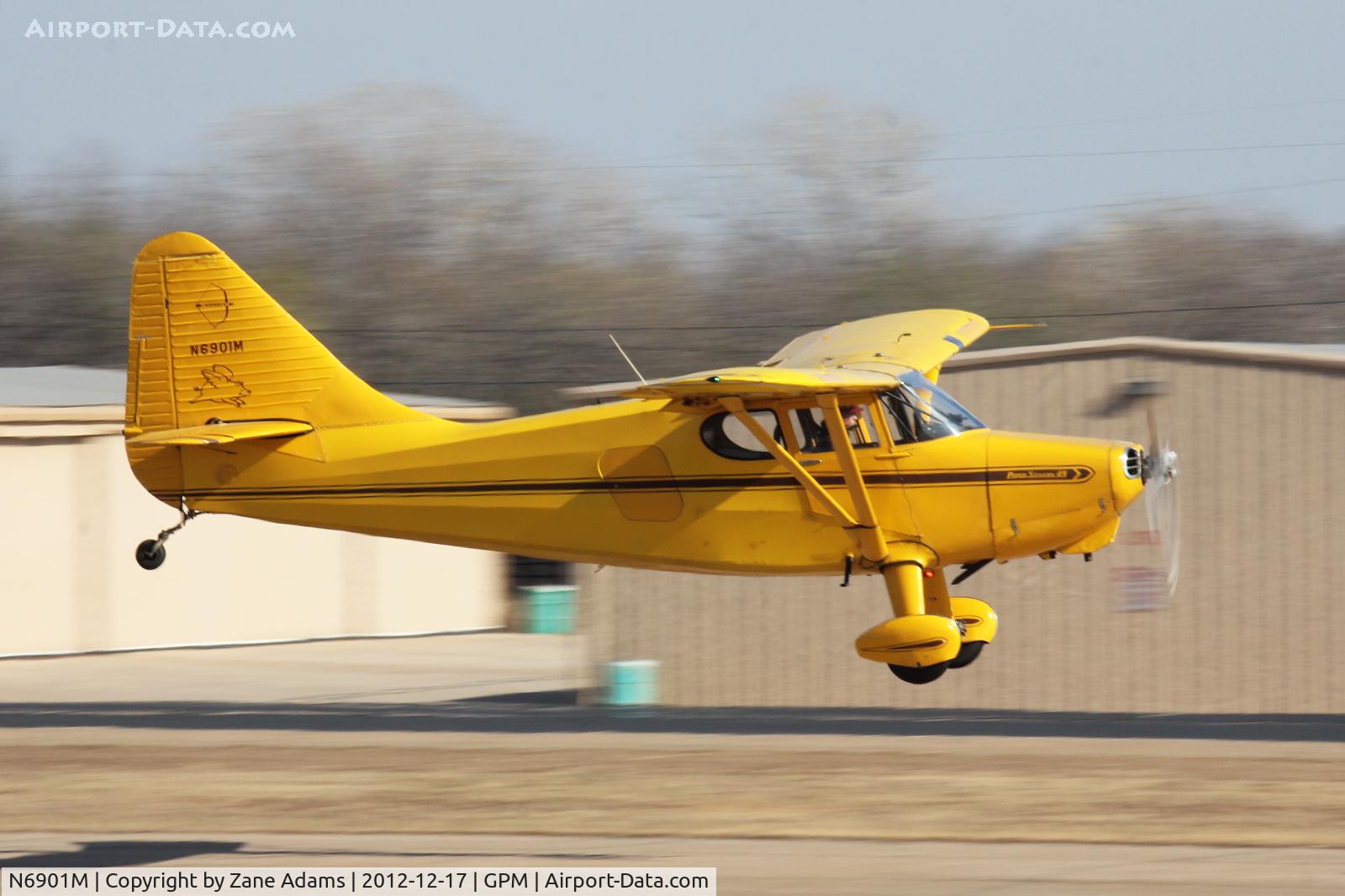 N6901M, 1949 Stinson 108-3 Voyager C/N 108-4901, At Grand Prairie Municpal