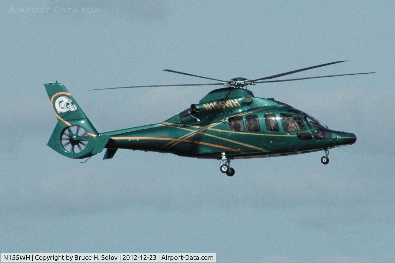 N155WH, 2000 Eurocopter EC-155B C/N 6563, Landing at Sunlife Stadium at Miami, FL