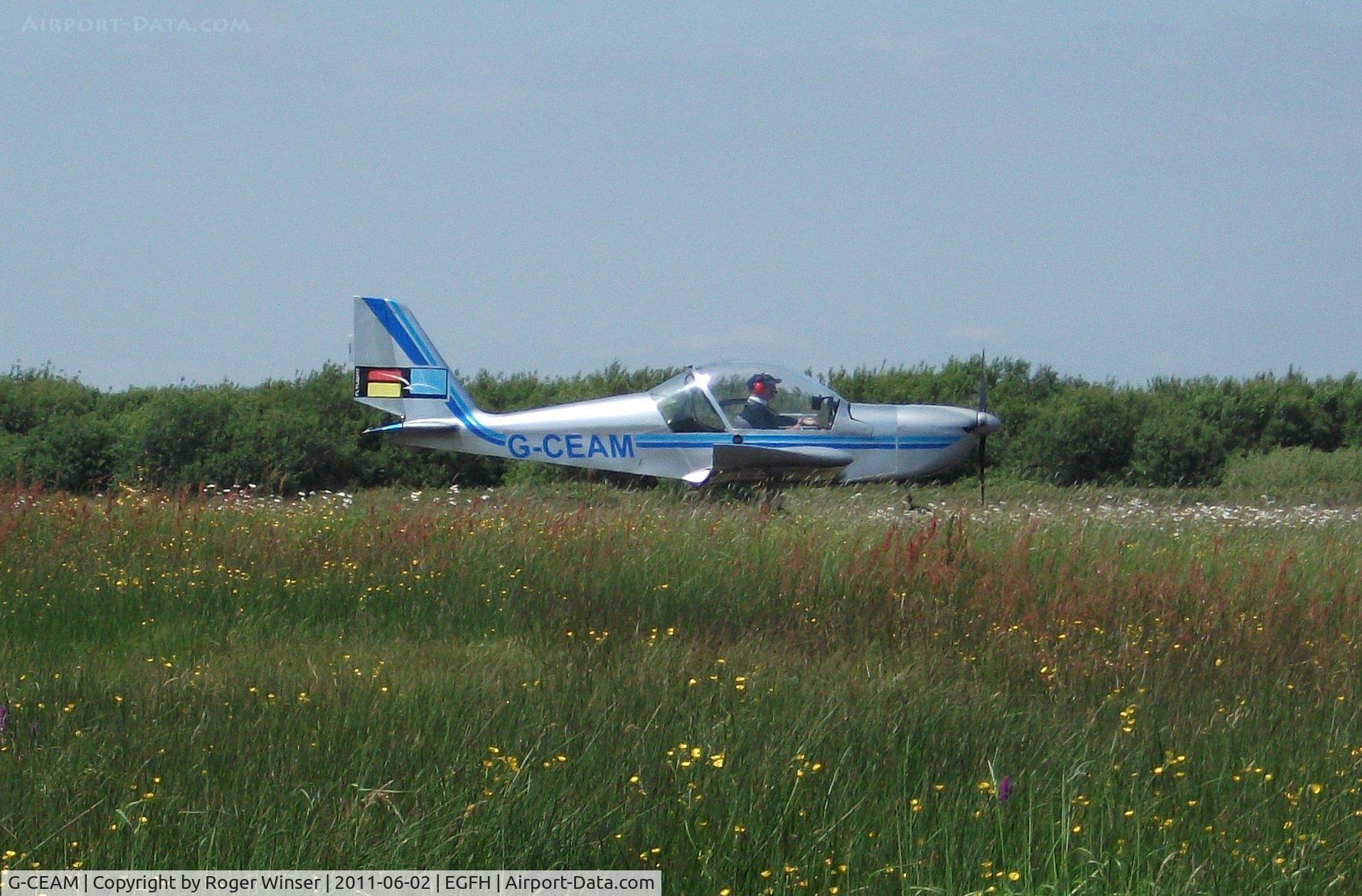 G-CEAM, 2006 Cosmik EV-97 TeamEurostar UK C/N 2729, Visiting EV-97 about to depart.