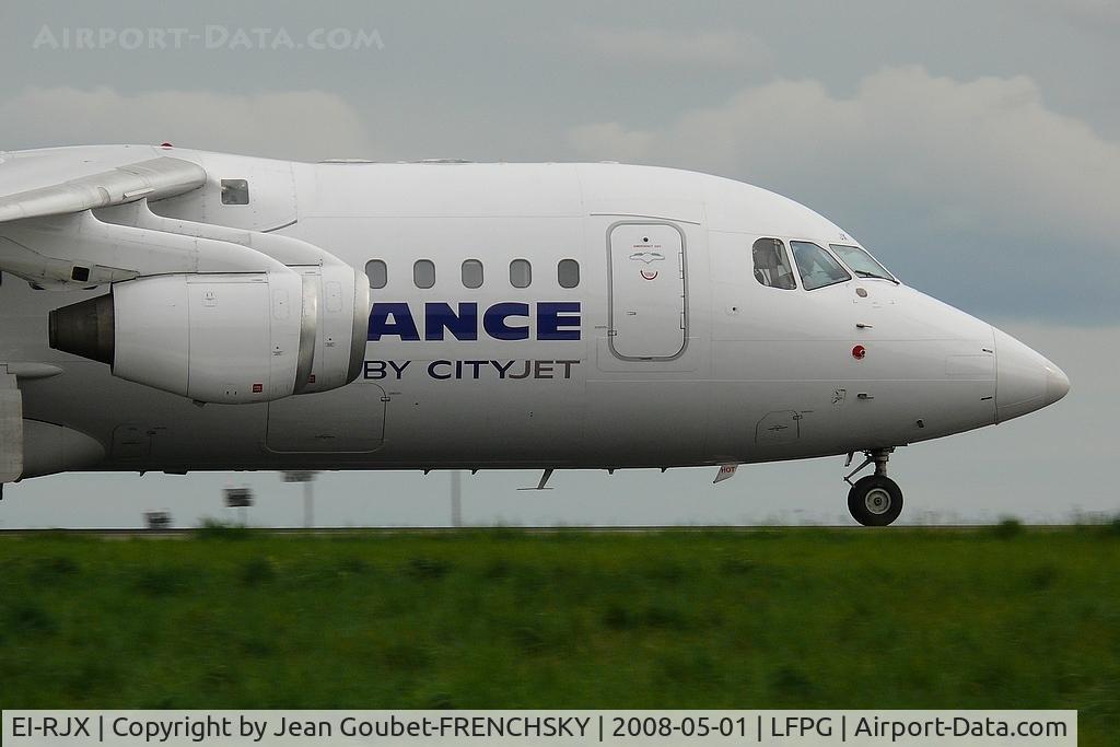 EI-RJX, 2000 BAe Systems Avro 146-RJ85A C/N E.2372, CITYJET landing from London City Airport