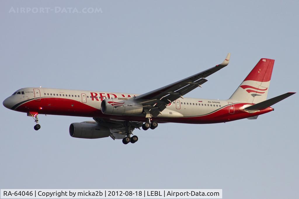 RA-64046, 2008 Tupolev Tu-204-100 C/N 1450743664046, Landing