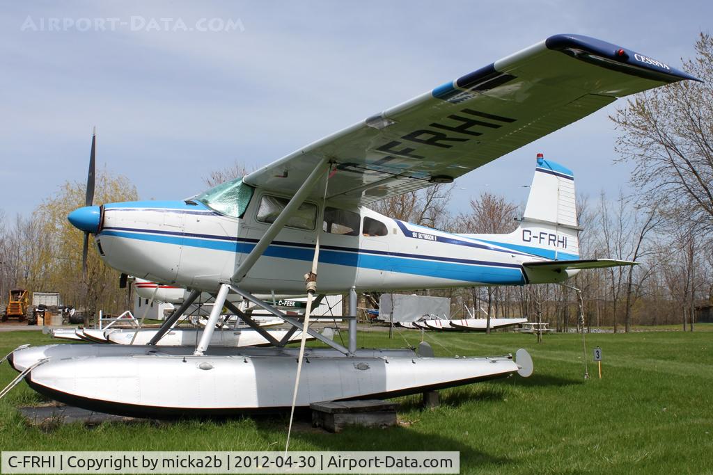 C-FRHI, 1964 Cessna 180G C/N 18051406, Parked