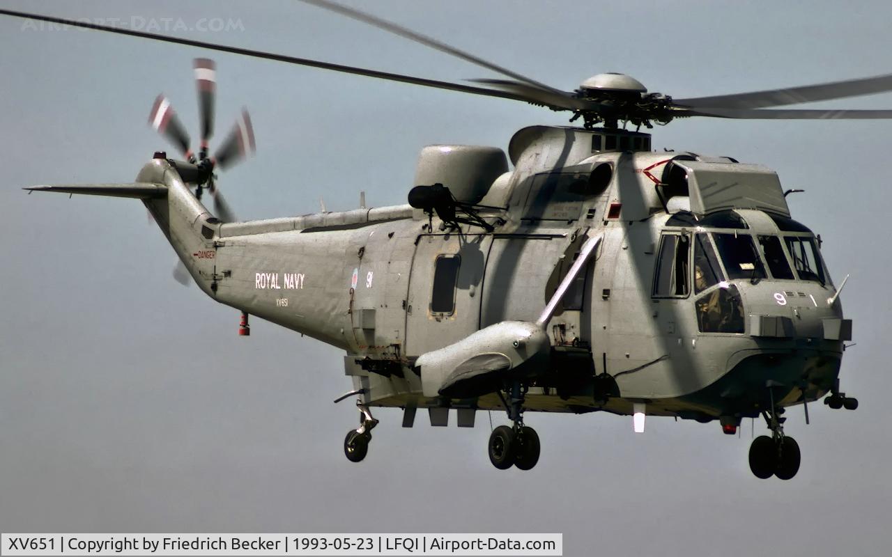 XV651, Westland Sea King HU.5 C/N WA639, flying display