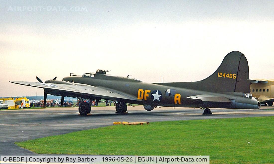 G-BEDF, 1944 Boeing B-17G Flying Fortress C/N 8693, Boeing B-17G Flying Fortress [8693] RAF Mildenhall~G 26/05/1996