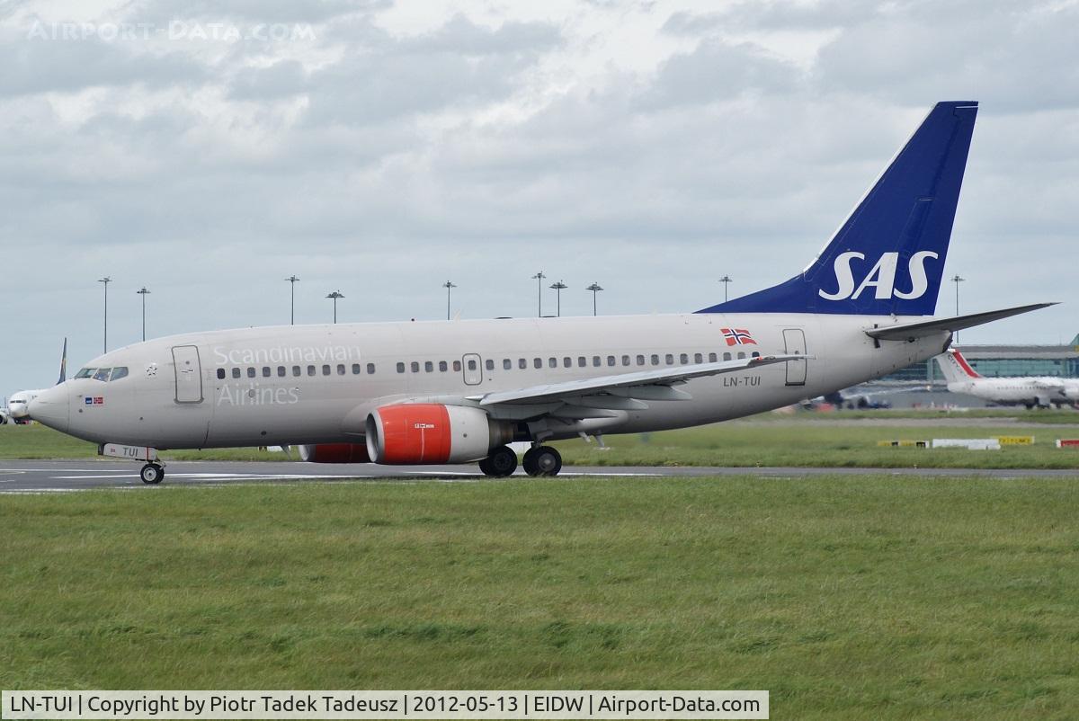 LN-TUI, 2000 Boeing 737-705 C/N 29094, Dublin