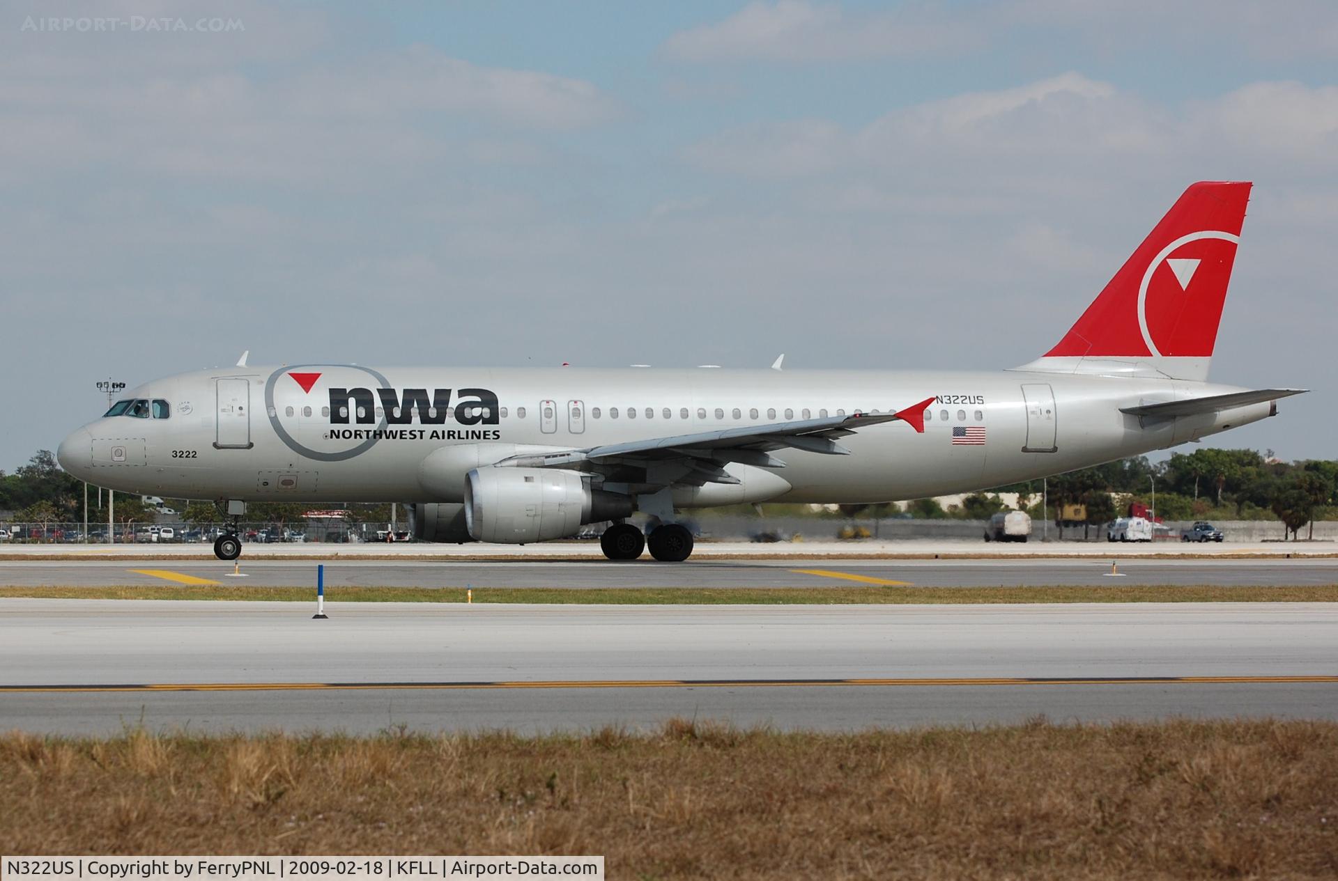 N322US, 1992 Airbus A320-211 C/N 263, NWA A320 departing FLL