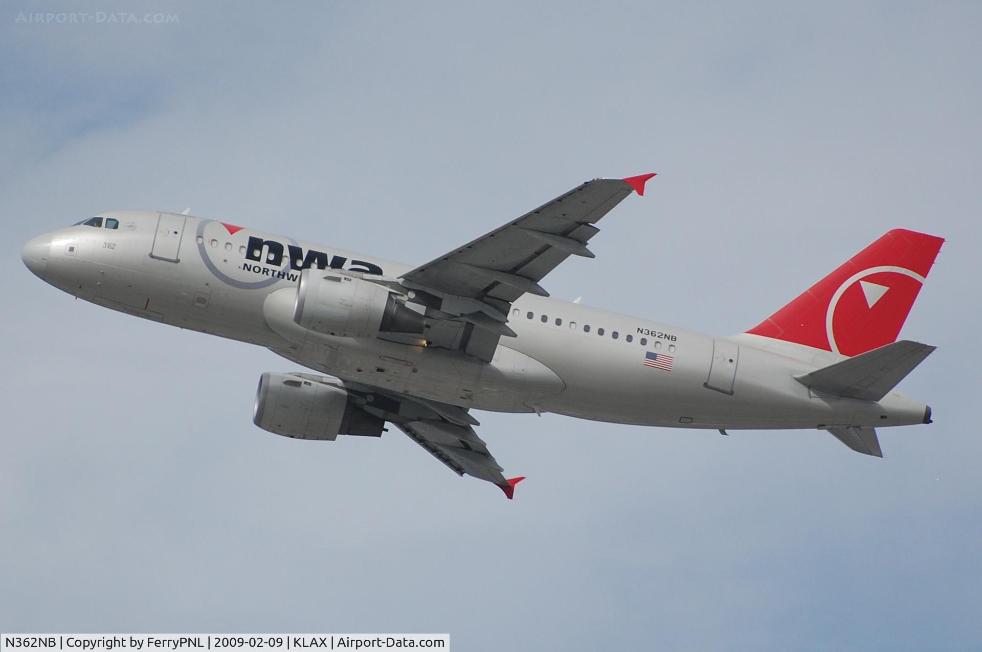 N362NB, 2003 Airbus A319-114 C/N 1982, Afternoon departure from LAX