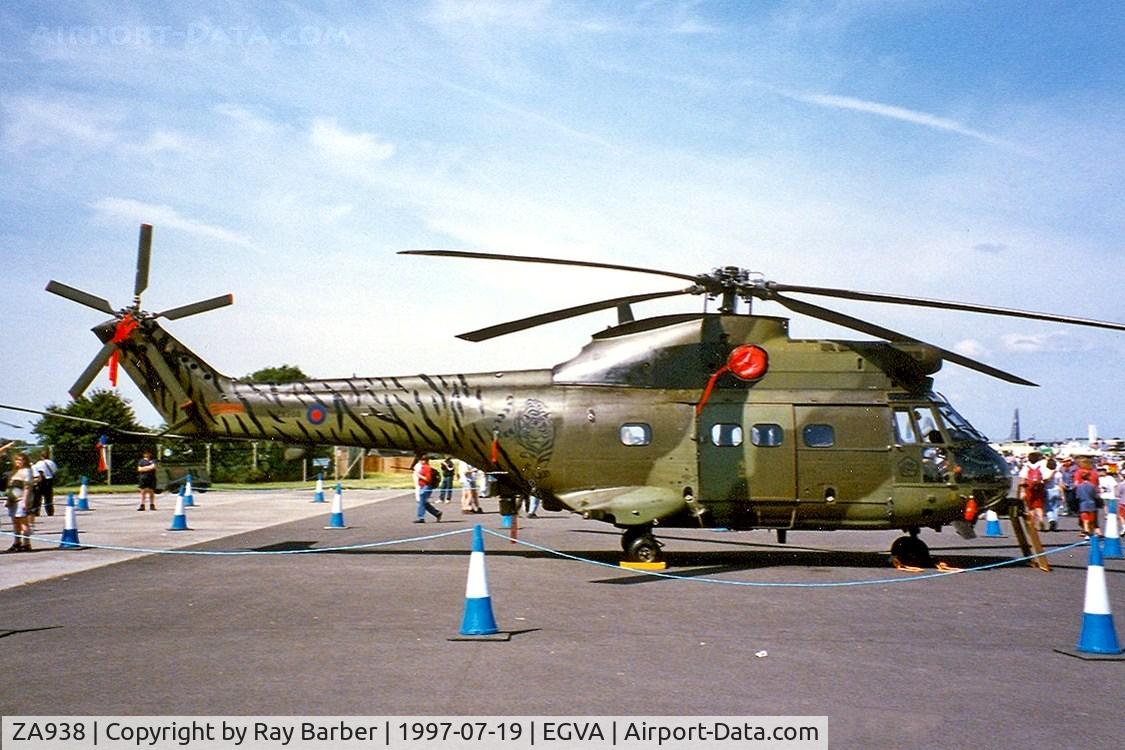 ZA938, 1980 Westland Puma HC.1 C/N 1650, Aerospatiale SA.330 Puma HC.1 [1650] (RAF) RAF Fairford~G 19/07/1997. Seen here in special 