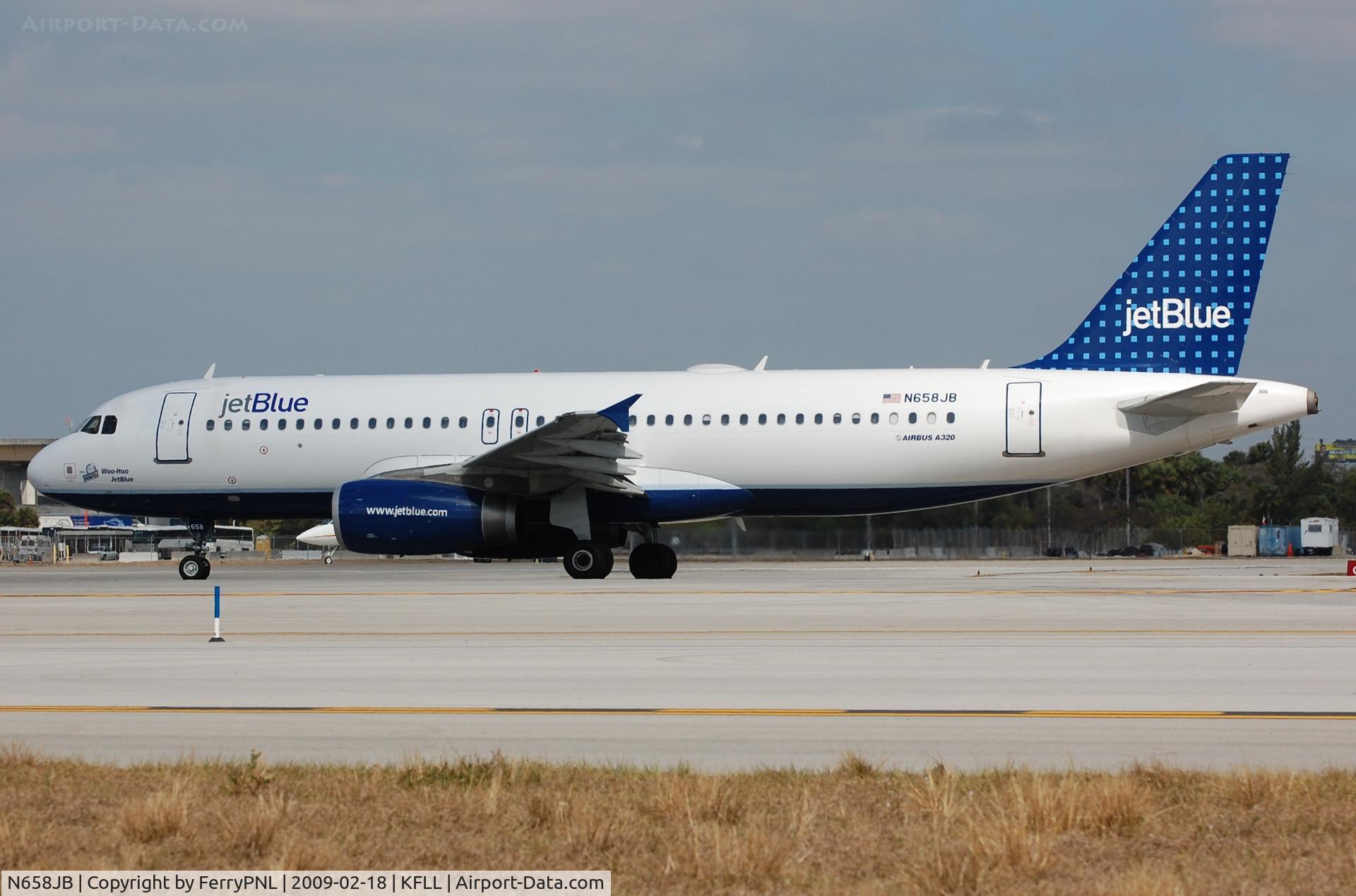 N658JB, 2007 Airbus A320-232 C/N 3150, About to depart FLL