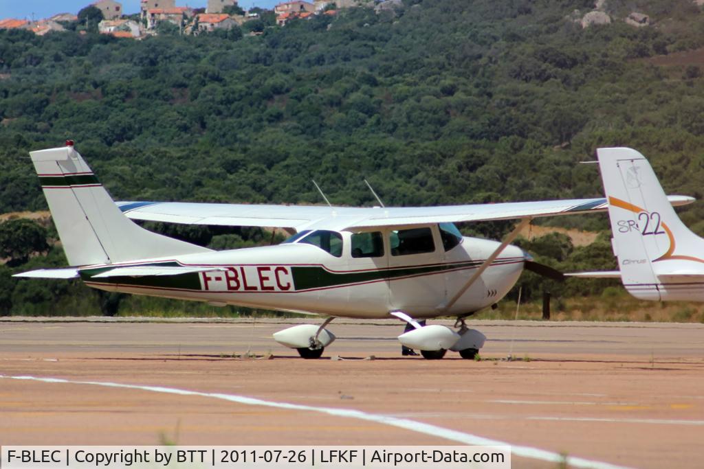 F-BLEC, 1963 Cessna 182F Skylane C/N 18254872, Parked