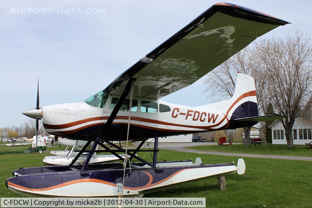 C-FDCW, 1972 Cessna A185E Skywagon 185 C/N 18501935, Parked