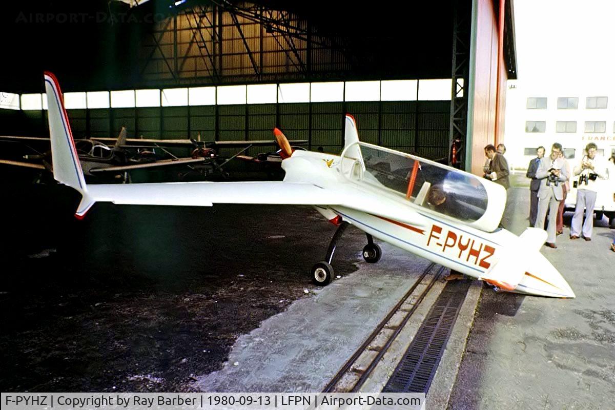 F-PYHZ, Rutan VariEze C/N 1694, Rutan Vari Eze [1694] Toussus Le Noble~F 13/09/1980. Image taken from a slide.