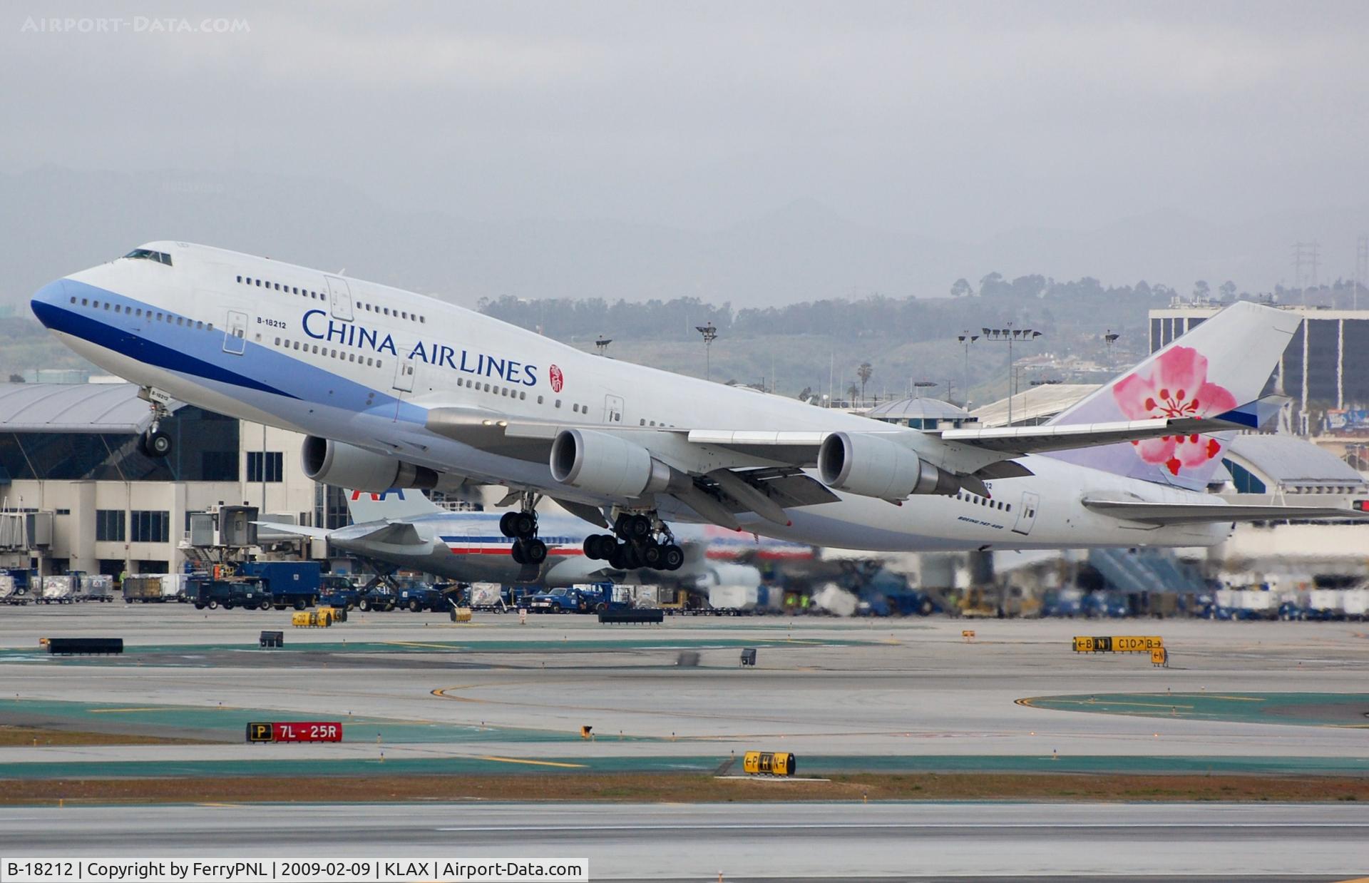 B-18212, 2005 Boeing 747-409 C/N 33736, Back to Tapei.