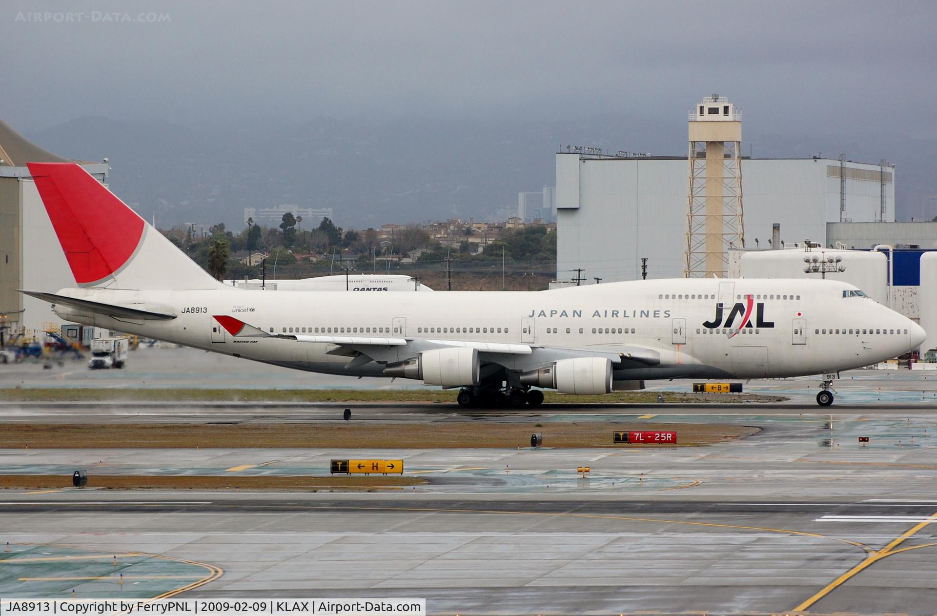 JA8913, 1998 Boeing 747-446 C/N 26359, JAL B744 about to leave for Japan