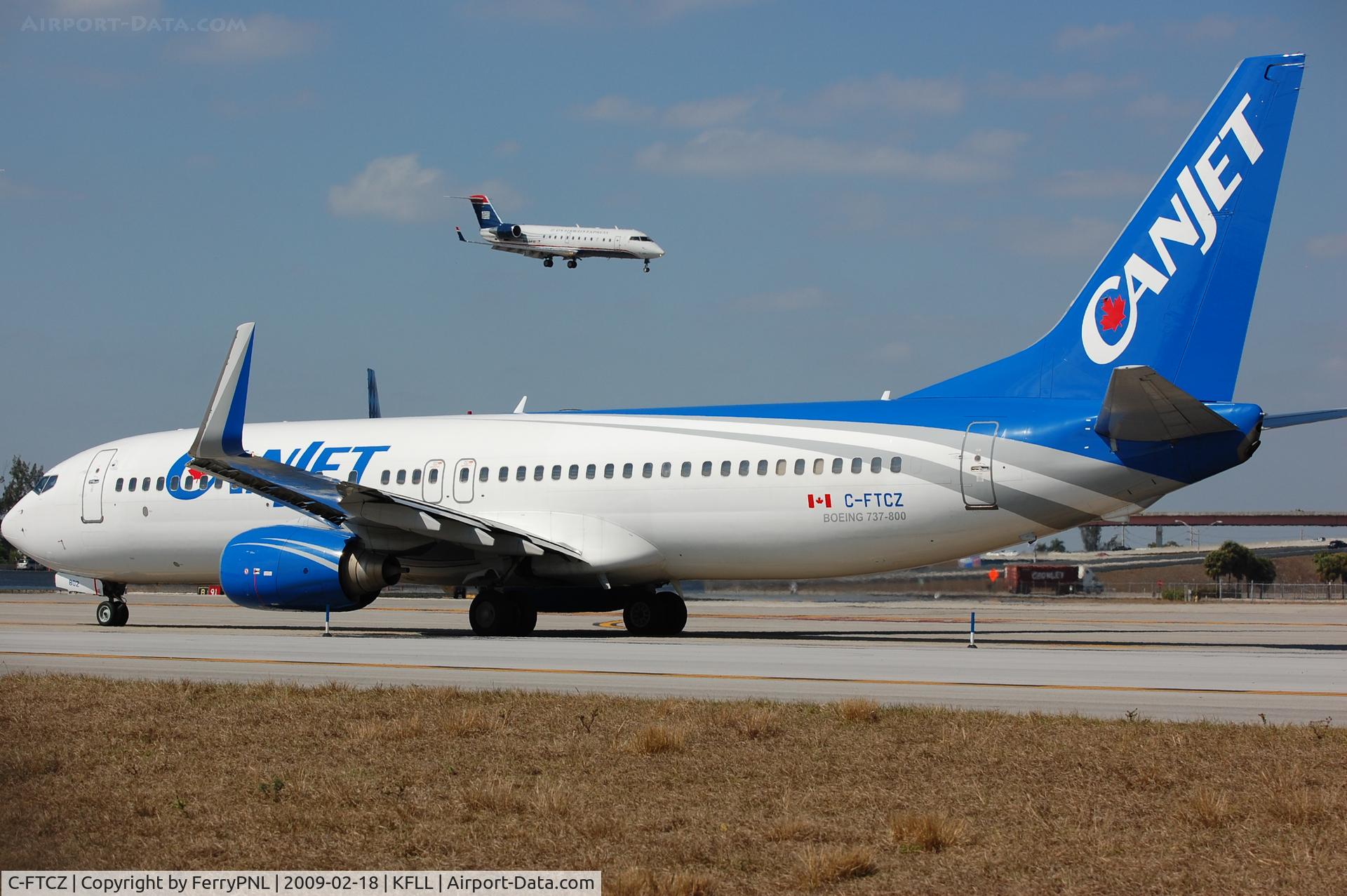 C-FTCZ, 2000 Boeing 737-8AS C/N 29923, Former Ryanair B738 now with Canjet