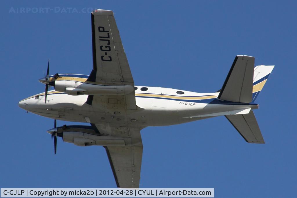 C-GJLP, 1973 Beech A100 King Air C/N B-148, In flight