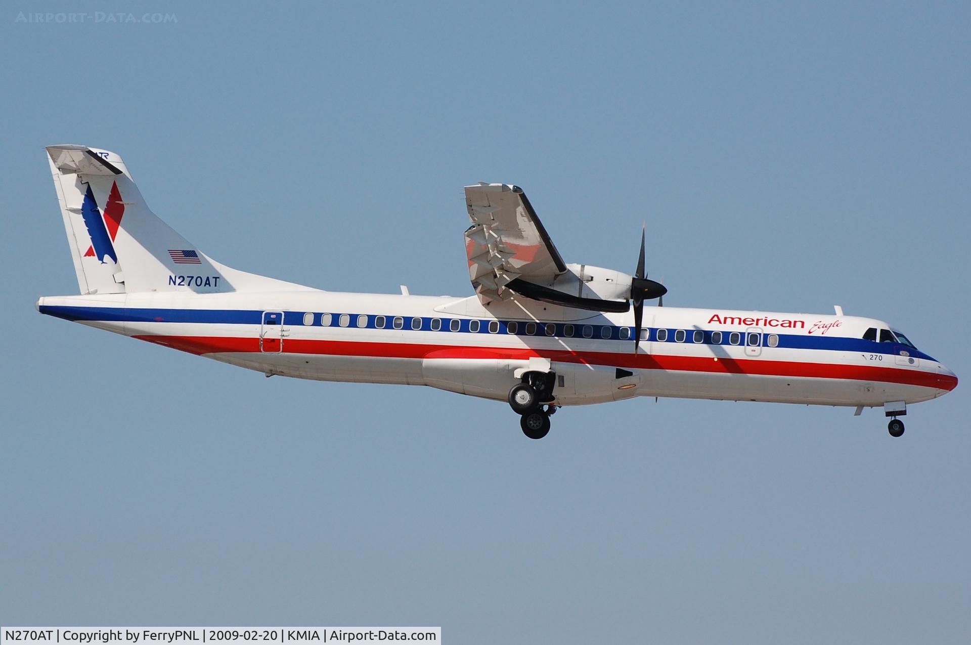 N270AT, 1991 ATR 72-212 C/N 270, Eagle ATR72 landing in MIA