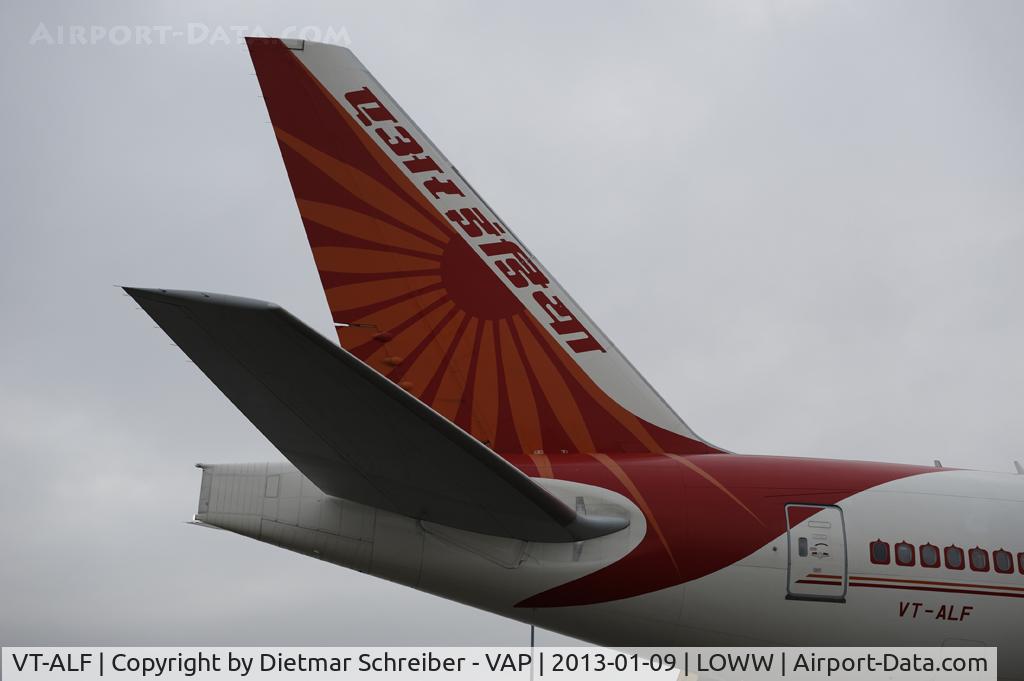 VT-ALF, 2009 Boeing 777-237/LR C/N 36305, Air India Boeing 777-200