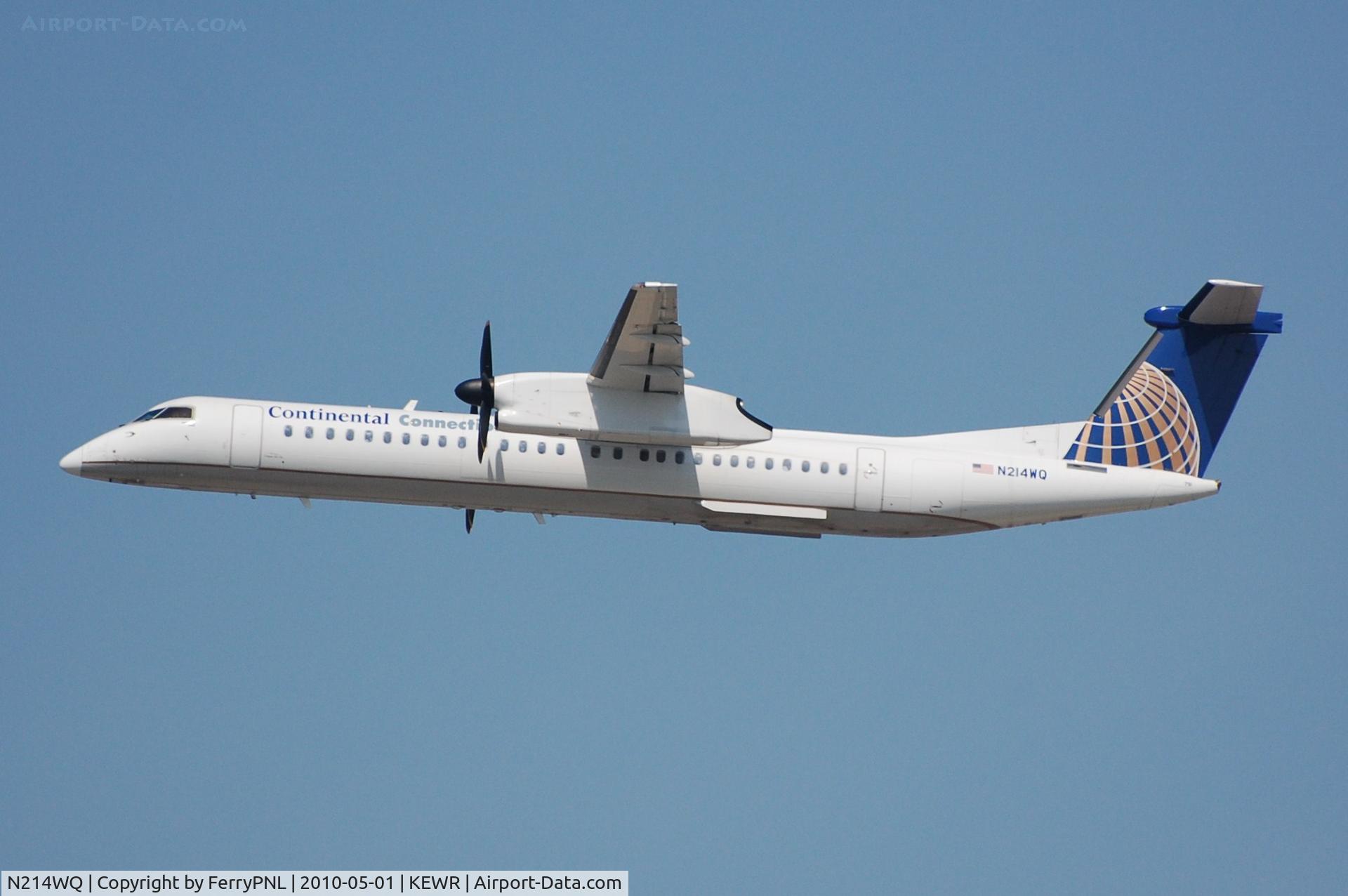 N214WQ, 2008 De Havilland Canada DHC-8-402Q Dash 8 Dash 8 C/N 4214, CO Express Dash8 taking off