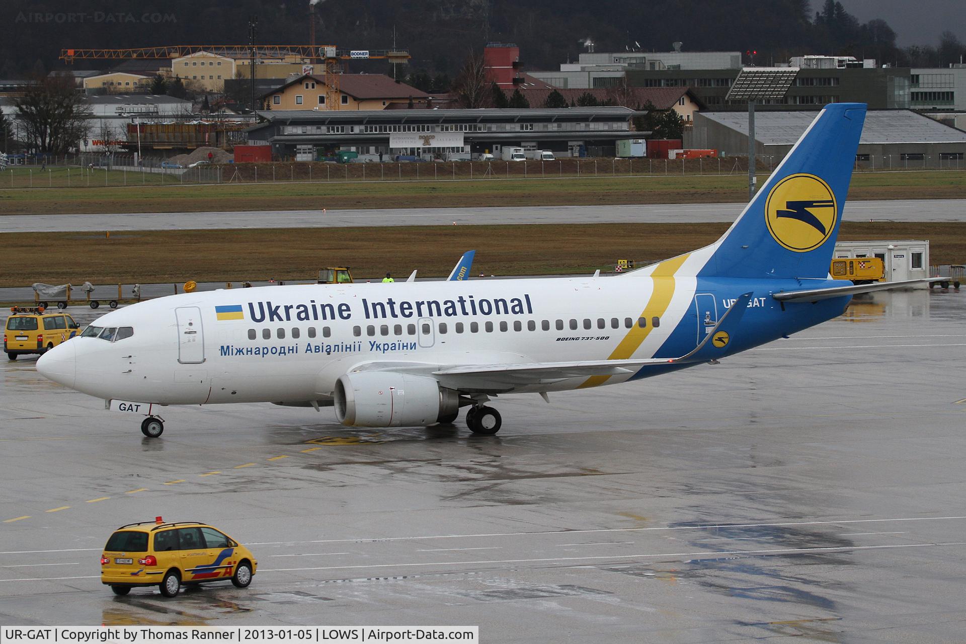 UR-GAT, 1993 Boeing 737-528 C/N 25237, Ukraine International Boeing 737