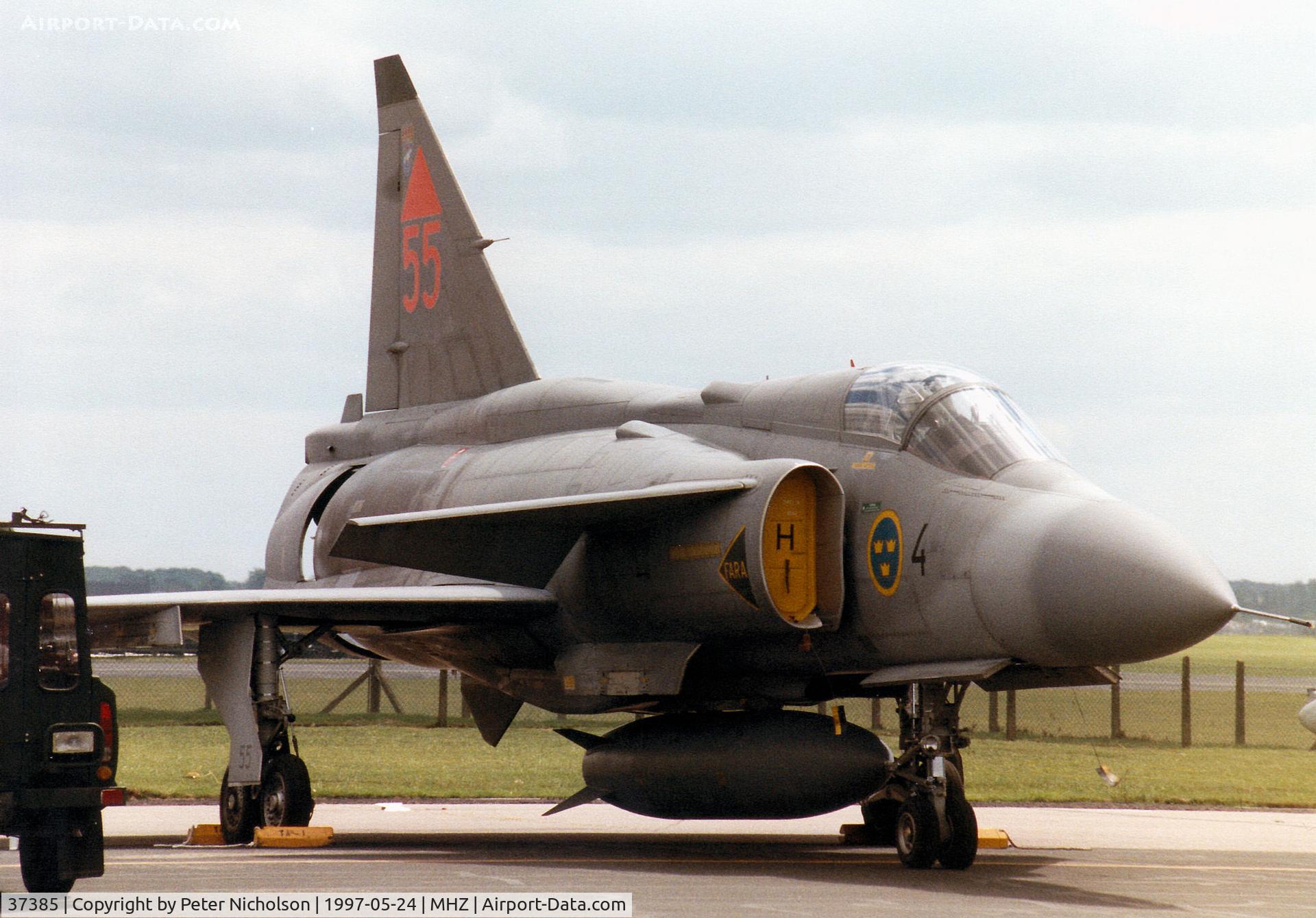 37385, Saab JA 37 Viggen C/N 37385, Another view of the F4 Wing JA 37 Viggen of the Swedish Air Force on the flight-line at the 1997 RAF Mildenhall Air Fete.
