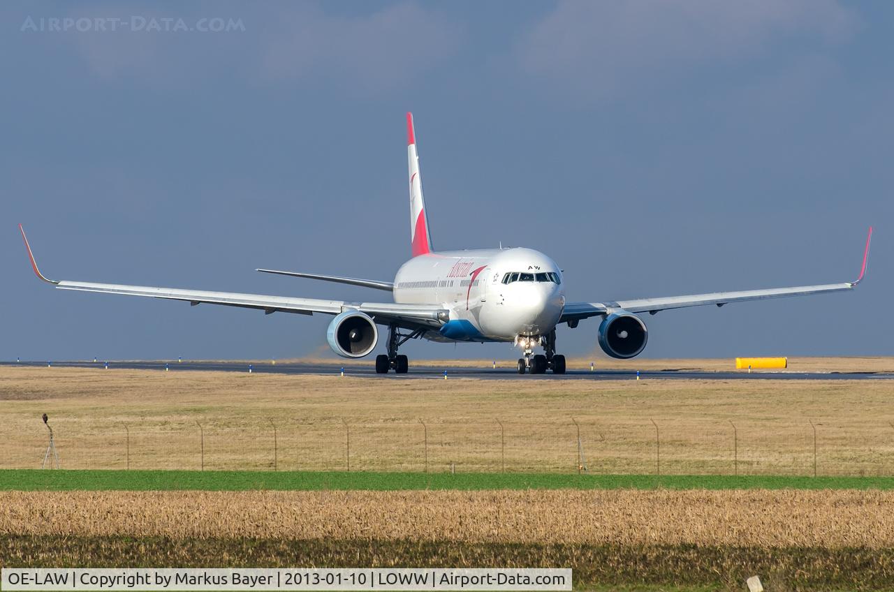 OE-LAW, 1992 Boeing 767-3Z9/ER C/N 26417, Austrian Airlines 767-3Z9