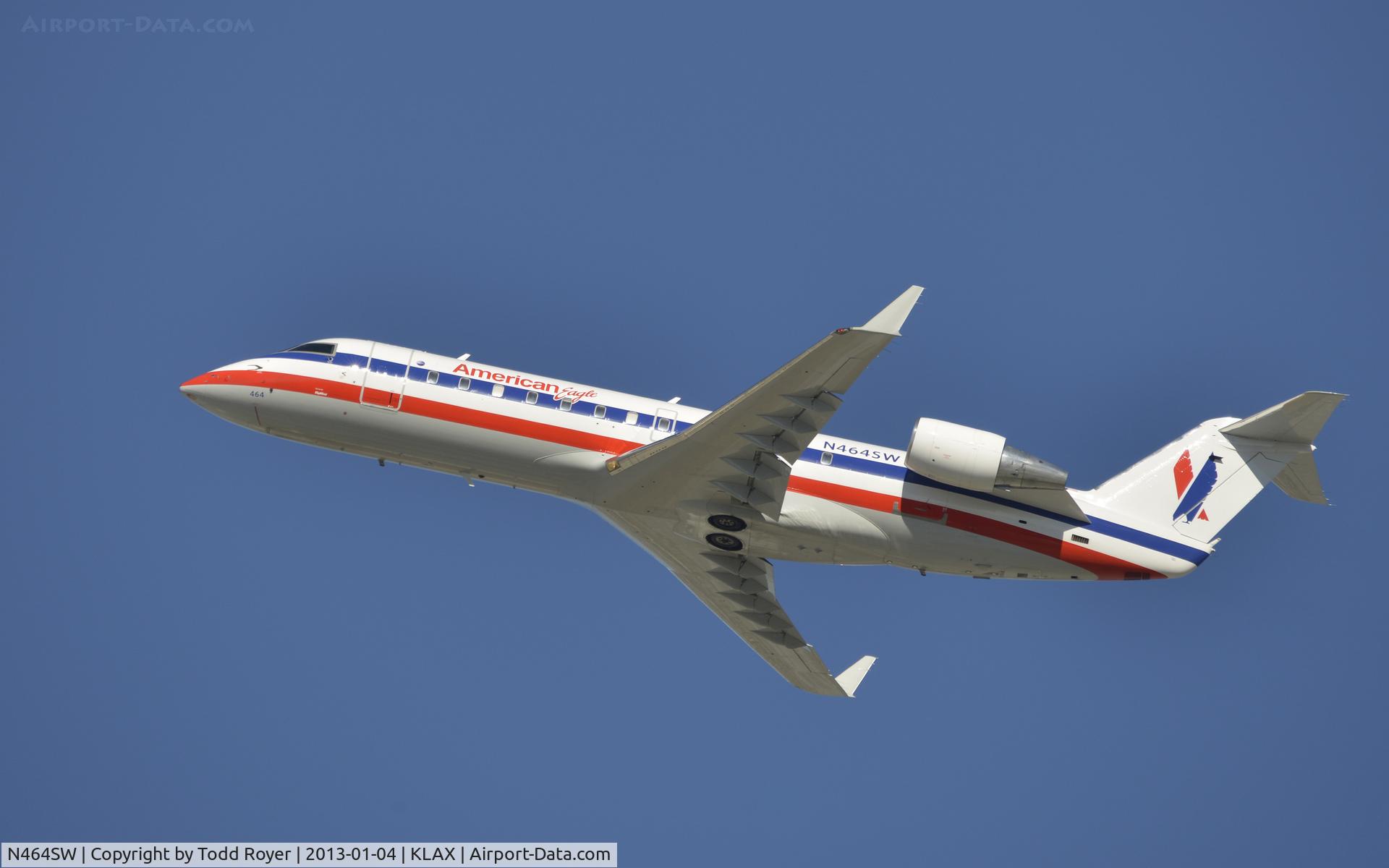 N464SW, 2003 Bombardier CRJ-200LR (CL-600-2B19) C/N 7827, Departing LAX