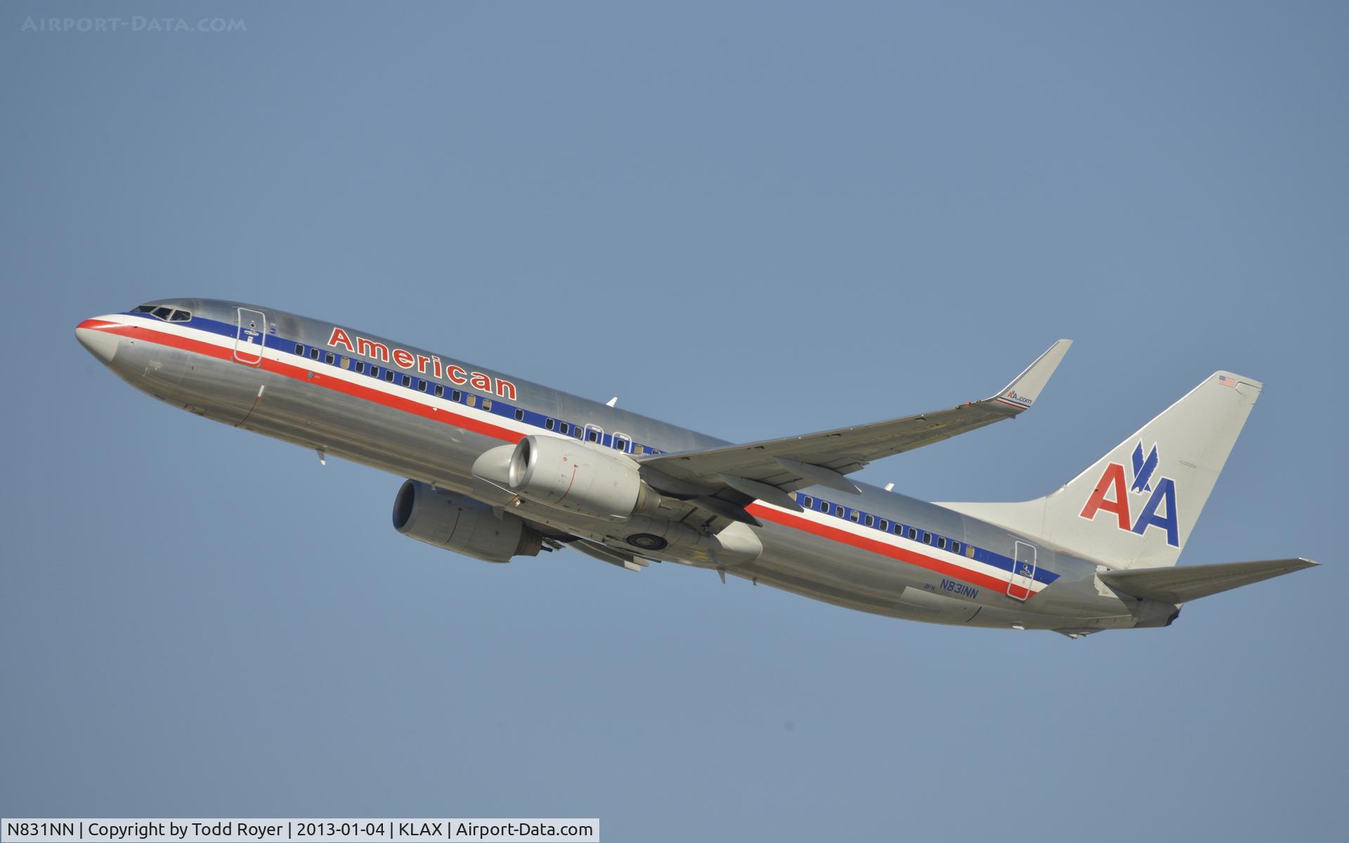 N831NN, 2010 Boeing 737-823 C/N 33211, Departing LAX