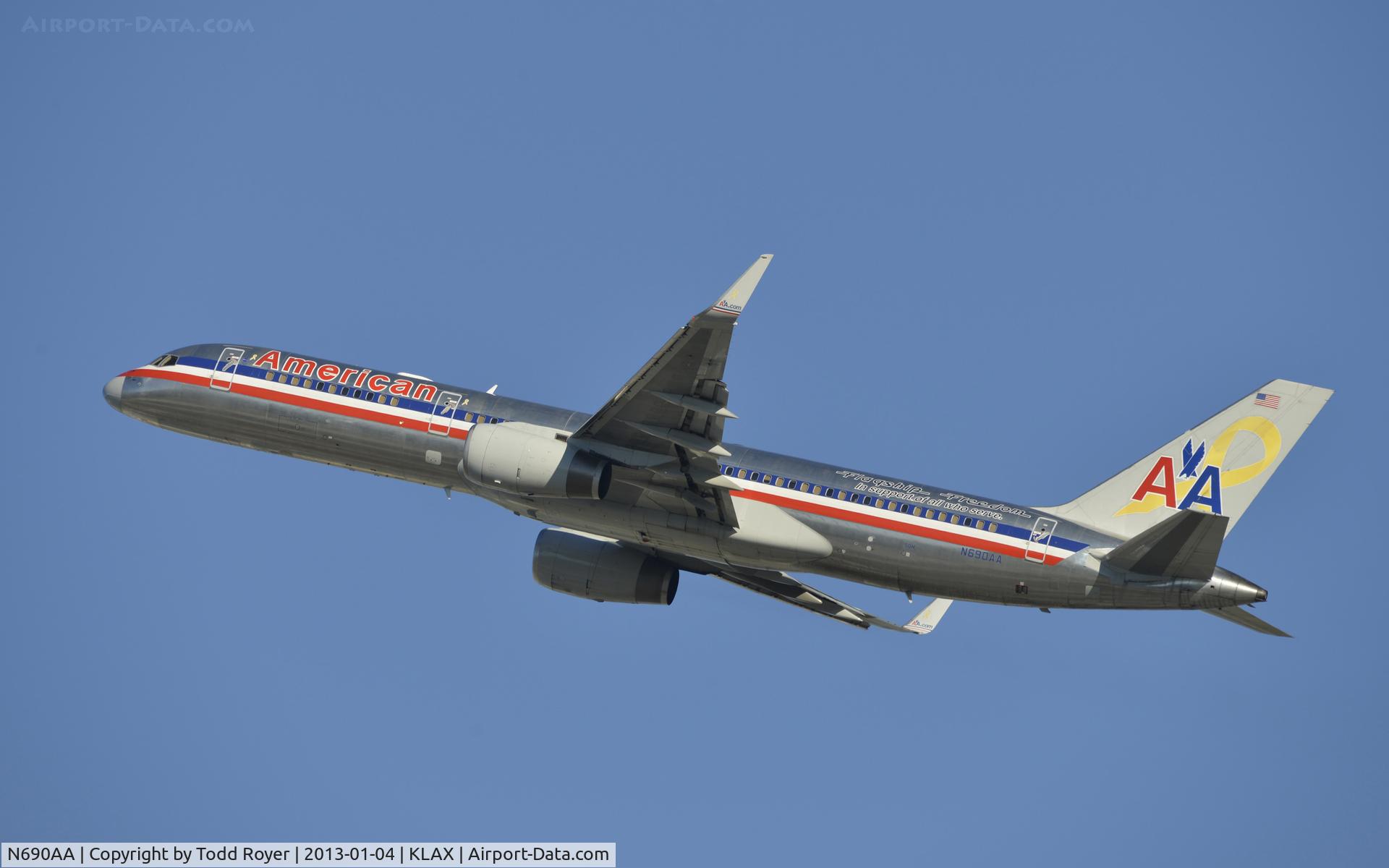 N690AA, 1993 Boeing 757-223 C/N 25696, Departing LAX