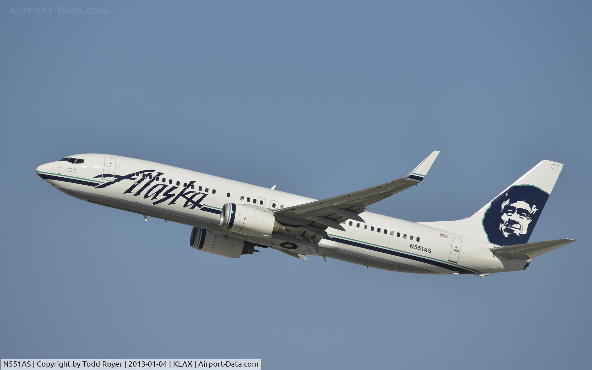 N551AS, 2006 Boeing 737-890 C/N 34593, Departing LAX