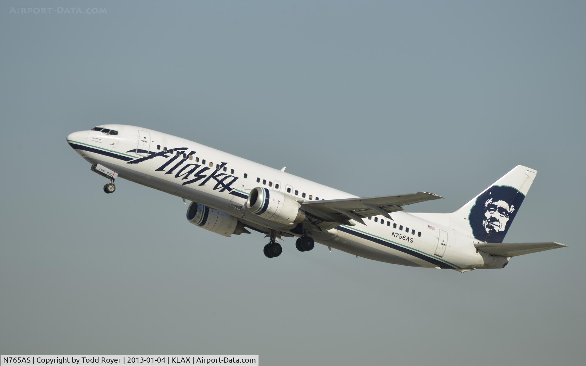 N765AS, 1992 Boeing 737-4Q8 C/N 25102, Departing LAX