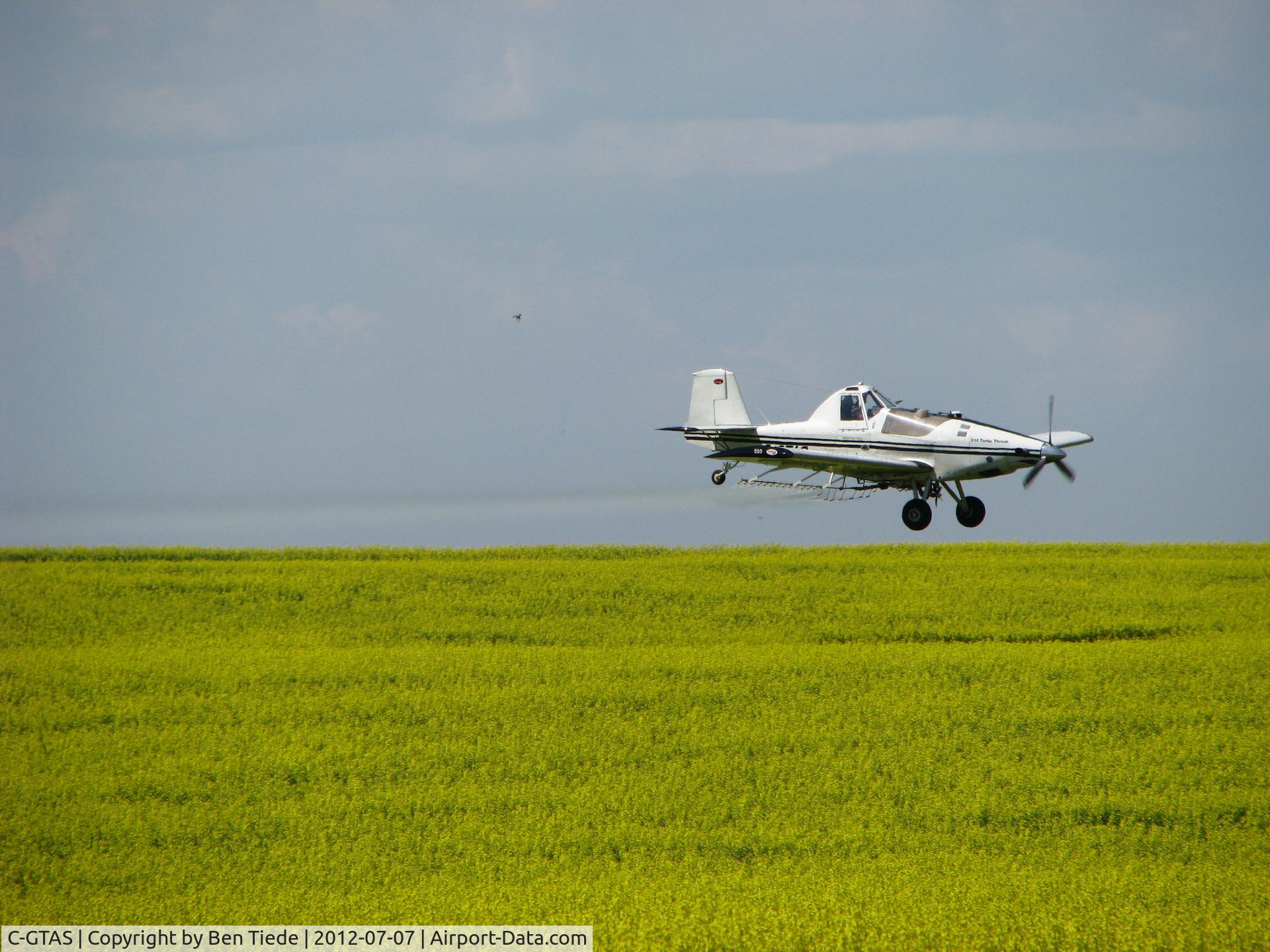 C-GTAS, 2010 Ayres S2R-T34 Thrush C/N T34-337, At work in Alberta