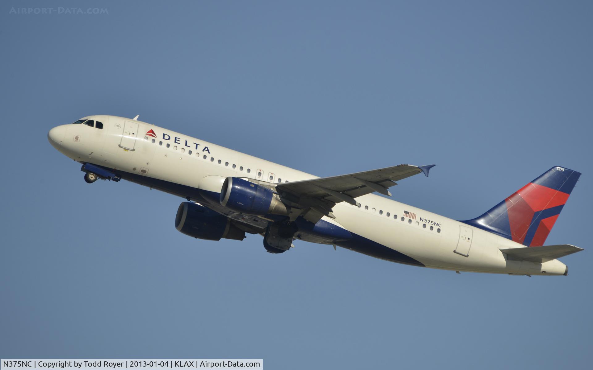 N375NC, 2002 Airbus A320-212 C/N 1789, Departing LAX