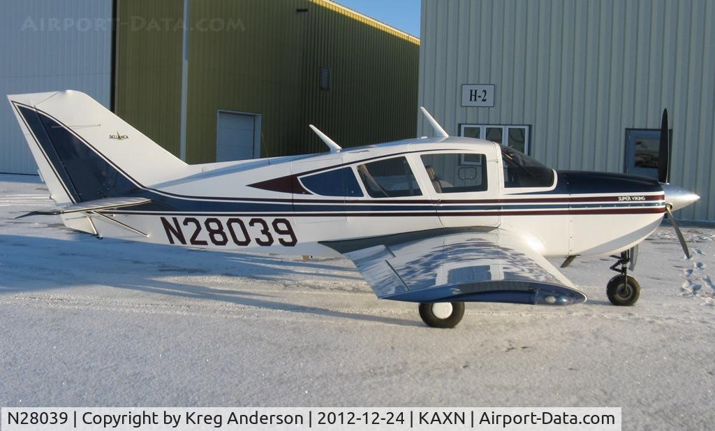 N28039, 1978 Bellanca 17-30A Viking C/N 78-30892, Bellanca 17-30A Super Viking in front of the hangars on Christmas Eve.