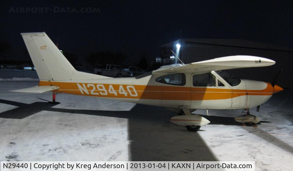 N29440, 1968 Cessna 177 Cardinal C/N 17700889, Cessna 177 Cardinal ready to go to bed for the night.