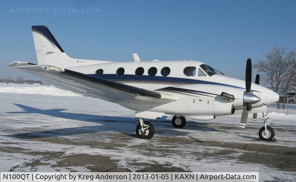 N100QT, 1976 Beech C90 King Air C/N LJ-689, Beech C90 King Air at the fuel pumps.