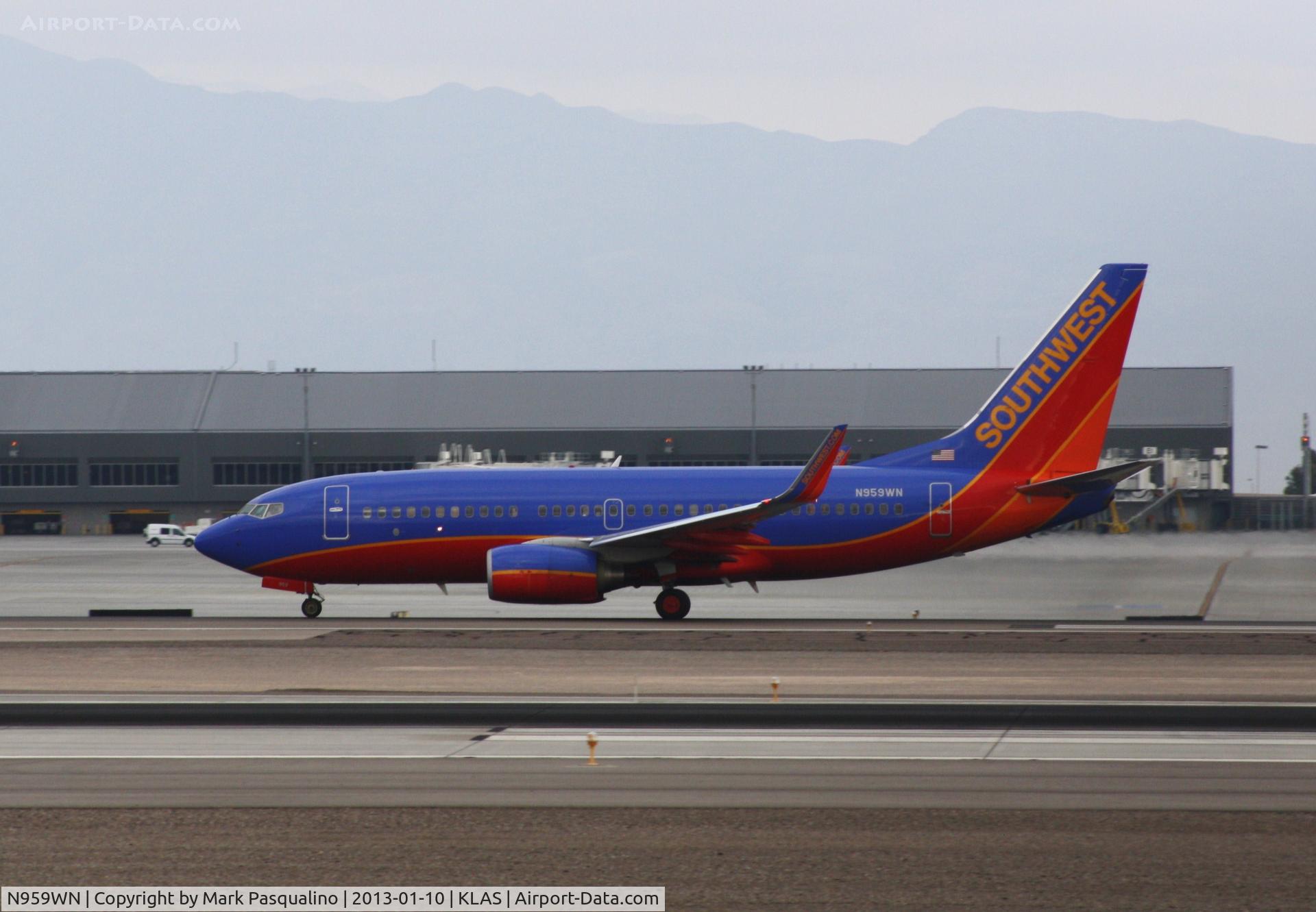 N959WN, 2011 Boeing 737-7H4 C/N 36674, Boeing 737-700