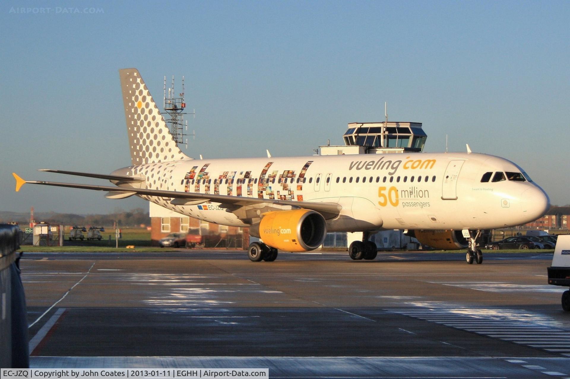 EC-JZQ, 1999 Airbus A320-214 C/N 992, Taxies onto Stand 1