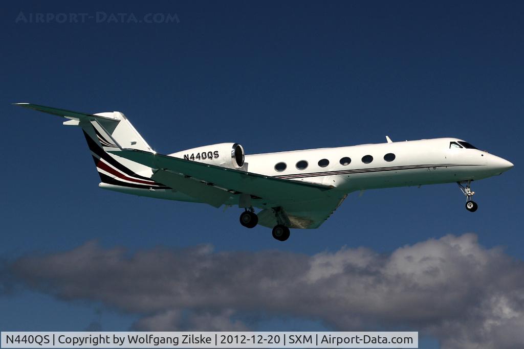 N440QS, 2005 Gulfstream Aerospace GIV-X (G450) C/N 4025, visitor
