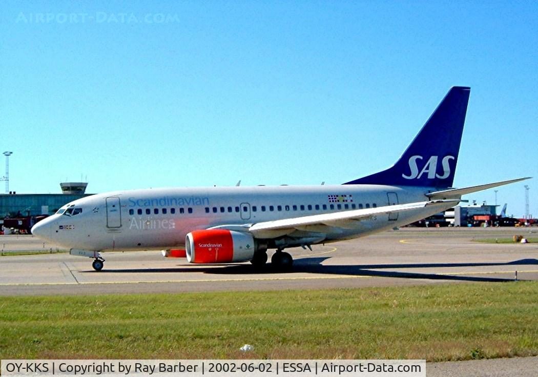 OY-KKS, 2000 Boeing 737-683 C/N 28322, Boeing 737-683 [28322] (SAS Scandinavian Airlines) Stockholm-Arlanda~SE 02/06/2002