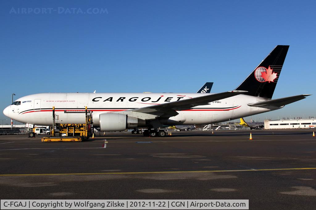 C-FGAJ, 1985 Boeing 767-223 C/N 22319, visitor