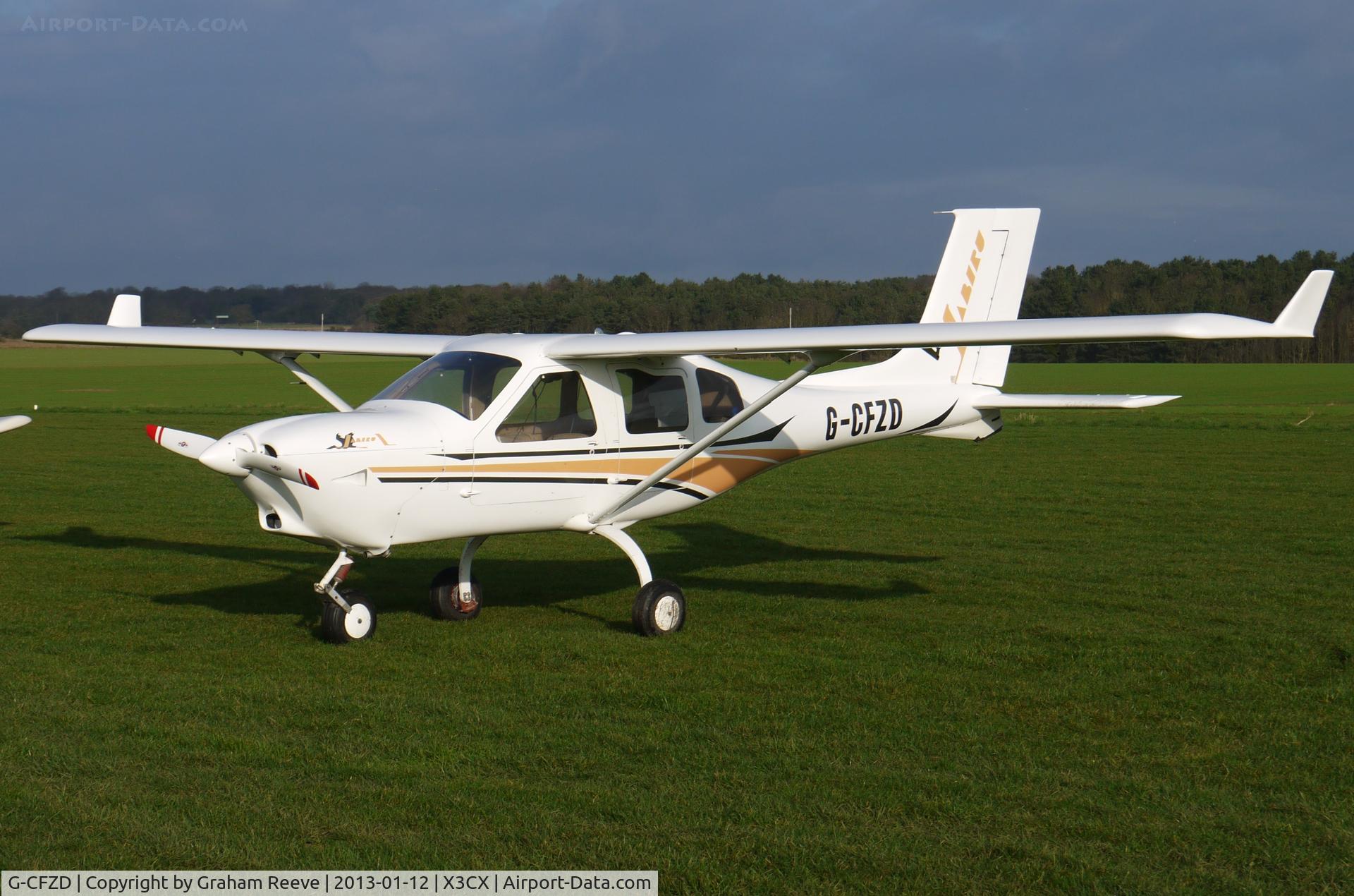 G-CFZD, 2009 Jabiru J430 C/N LAA 336-14833, Parked at Northrepps.