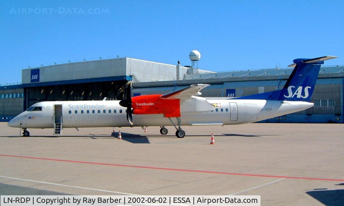 LN-RDP, 1999 De Havilland Canada DHC-8-402Q Dash 8 C/N 4012, De Havilland Canada DHC-8Q-402 Dash 8 [4012] (SAS Scandinavian Airlines) Stockholm-Arlanda~SE 02/06/2002